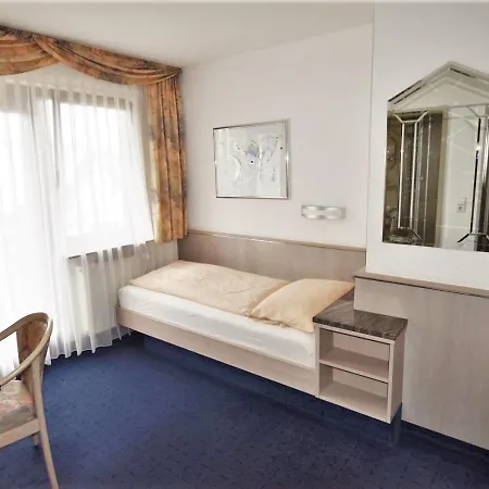 Hotel Alena - Kontaktlos Check-in 3*