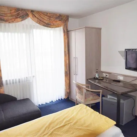 Alena - Kontaktlos Check-in Filderstadt