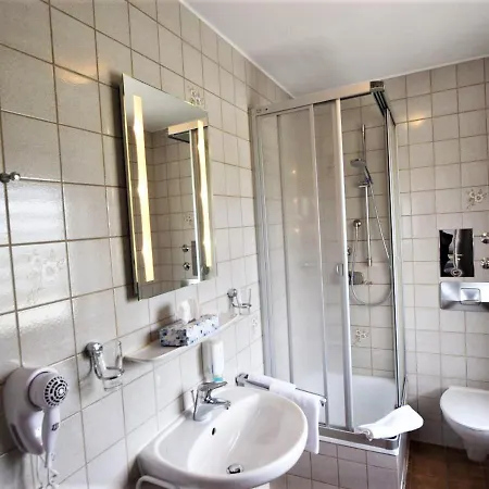 Alena - Kontaktlos Check-in 3*