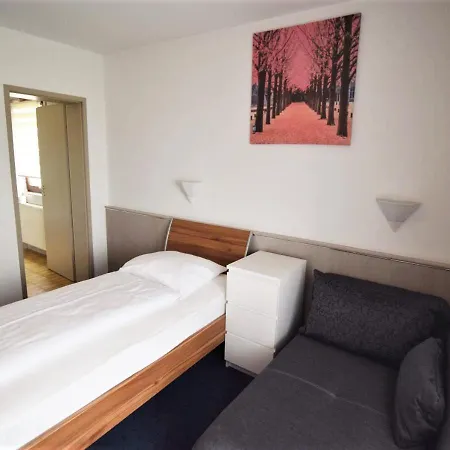 Alena - Kontaktlos Check-in 3*