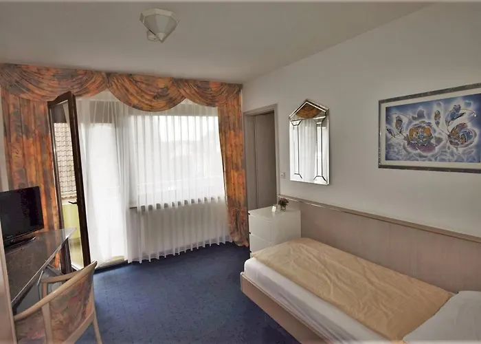 Alena - Kontaktlos Check-in Hotel 3*